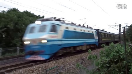 [火车]SS8+25G+YW22[2368]井冈山-长沙 广铁沙段新开铺