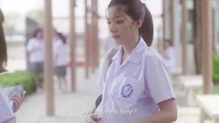 [泰国搞笑短片]脑洞堪比黑洞! 这个女高中生怀孕了!