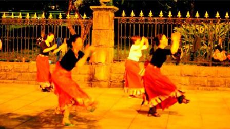 广场舞 藏舞《洗衣歌》背面 达州姹紫嫣红广场舞