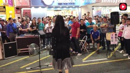 街头艺人 彭梓嘉演唱歌曲《跳舞街》一开口全场气氛瞬间被点燃