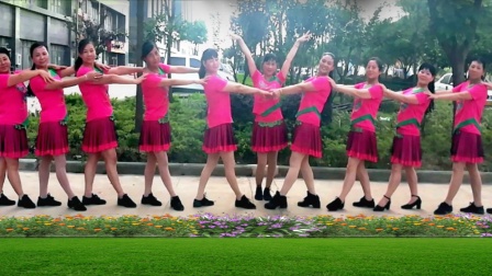点击观看《建群村广场舞 红红的日子 编舞 叶子 2018年最新广场舞》