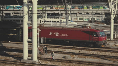 [火车]CRH2A2002&HXD3D+25T[Z254]西安-上海 上局宁东南京站