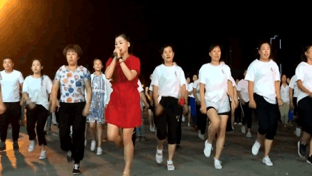 点击观看《青青世界广场舞倾情制作9月经典鬼步舞串烧《每晚必跳的14支舞》想学的收藏分享哦》