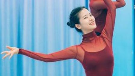 点击观看《中国舞 最实用的技巧展示视频 收藏啦》