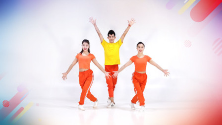 点击观看《美女学跳动感健身舞飞 糖豆广场舞课堂视频大全》