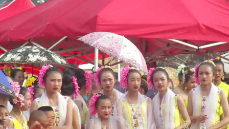2019年格朗和傣族泼水节11-导演：李清升-哈尼族爱伲族阿卡广场舞蹈歌曲