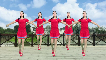 点击观看《青青世界舞蹈视频 庆祝国庆热门广场舞美丽中国》