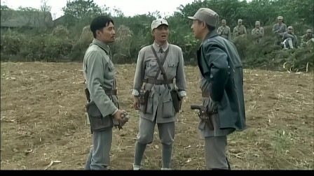 司令员怀疑顺溜的枪法，结果顺溜一枪打穿手里的火柴盒，大家懵了