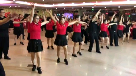 2020.8.8广佛舞夜之会圆满成功。九龙丽江水兵舞团表演果果不不单人吉特巴。
