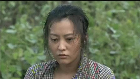小伙找到姐姐，姐姐已经不记得他了，小伙伤心极了