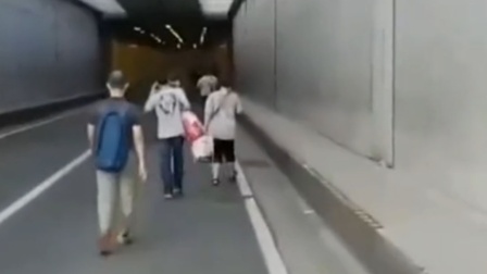 广州芳村实行封闭管理 市民选择步行穿过珠江隧道