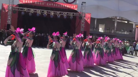 定西火车站文体活动站2021年国庆节广场舞展演《祖国之恋》