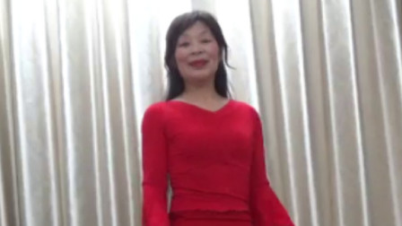 洋雪梅广场舞《红红吉祥年》#新年搞笑视频 #年会舞蹈