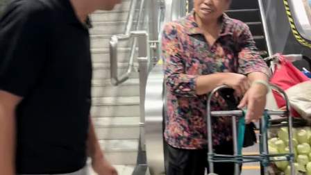 带我内蒙老丈人体验重庆的赶集