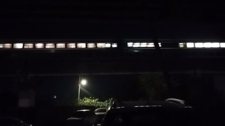 DF11G 0172和DF11G 0170牵引K512次列车快速通过西江大桥-5