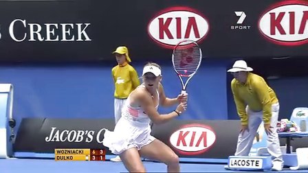 2011澳大利亚网球公开赛女单R1 沃兹尼亚奇VS杜尔科