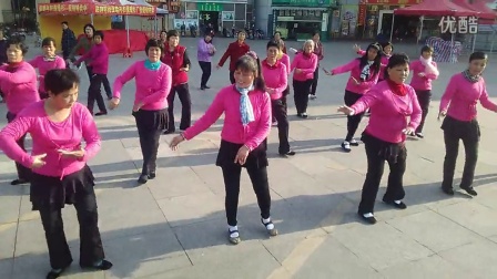 （烟花三月下扬州）小金口老年人集体广场舞