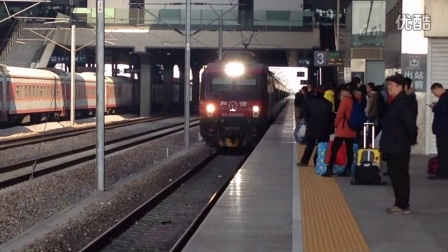 京沪线Z172次（上海—哈尔滨）进苏州站3站台