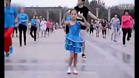 萝莉领舞最炫小苹果春晚神曲 最炫小苹果广场舞 广场舞视频大全