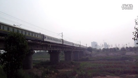 【呼唤摄影】HXD3D牵客车Z87次（杭州-西安）通过浐灞生态区