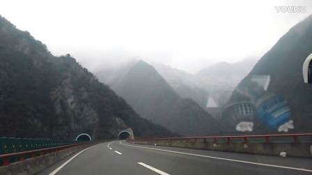 比亚迪G5自录包茂高速陕西路段风景