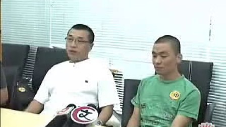 视频：电视剧排行榜《士兵突击》主创对话新浪