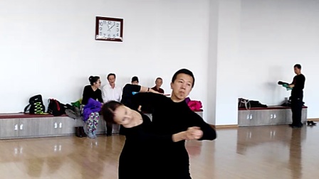 《长春老年大学交谊舞教学视频 慢四》于老师 刘老师  2017年11月3日。