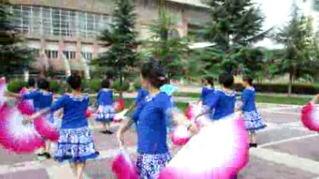 双扇舞-红红中国结-绿地欢乐园广场舞