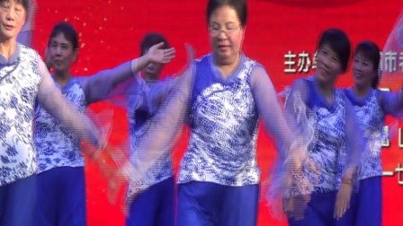 广场舞表演 《刘阳河》