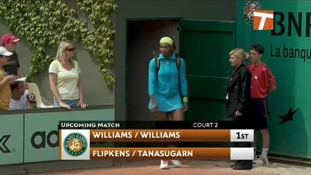 2010法国网球公开赛女双R1 大威小威VS菲利普肯斯塔纳苏甘