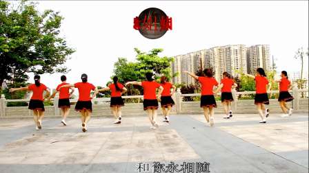 点击观看《龙川思念姐妹广场舞 歌在飞 中老年健身坝坝舞视频大全》