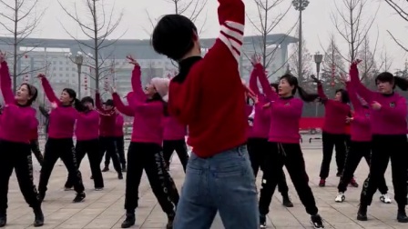 2022年1月29日:柠檬广场舞《欢乐中国年～背面完整版》