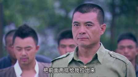 对土匪军事化训练，不听话就打屁股，太狠了！