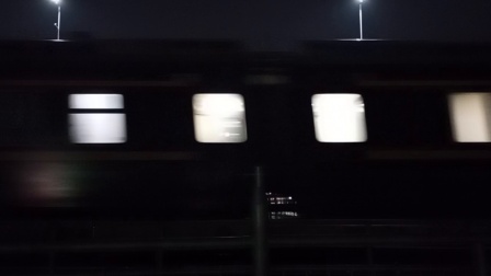 DF11G 0042和DF11G 0185牵引Z111次列车快速通过西江大桥-3