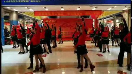 舞友之家水兵舞团！参加华南城大型公益活动，第二套水兵舞《山寨妹》