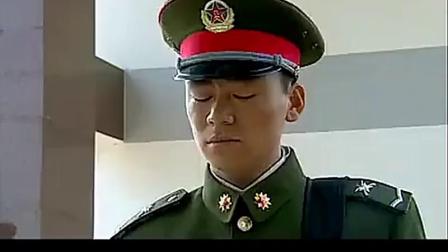 特种兵回老部队被门卫拦下，看他怎么进去的