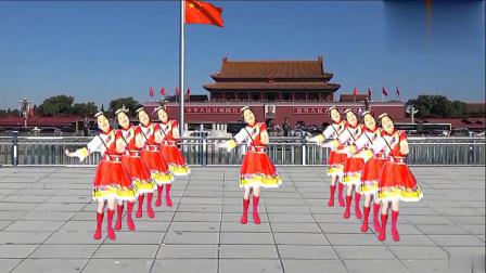 火爆全网的藏族广场舞《北京的金山上》经典红歌，好听好看又好学