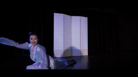 点击观看《中国舞 红豆词 能锻炼东方女性柔美形体舞》