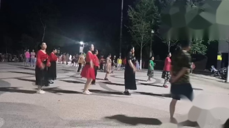 （派头十足）兰州莲花原创广场舞北京紫梦广场舞队学跳