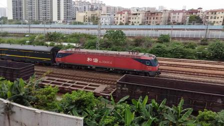 京局京段的HXD3D型电力机车牵引广铁大牌直特Z202次列车从广州北站附近通过