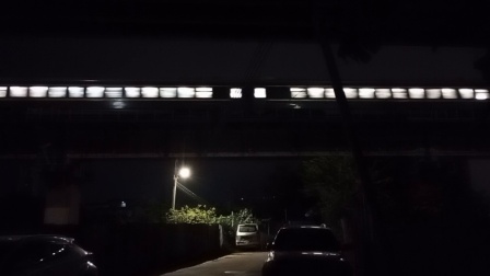 DF11G 0189和DF11G 0149牵引Z502次列车快速通过西江大桥-3