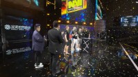 NAVI夺冠捧杯 2018CSGO亚洲邀请赛