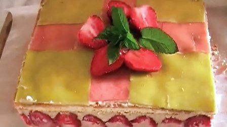 莫妮卡美食厨房 - Fraisier 法式草莓蛋糕