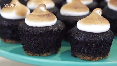 [kawaiisweetworld] How to Make Smores Cupcakes! 好吃烤棉花糖饼干杯子蛋糕