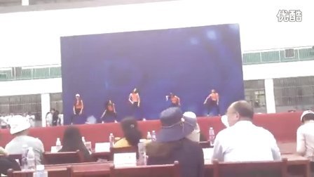 合肥经贸旅游学校2016年文化艺术节舞蹈《worth it》