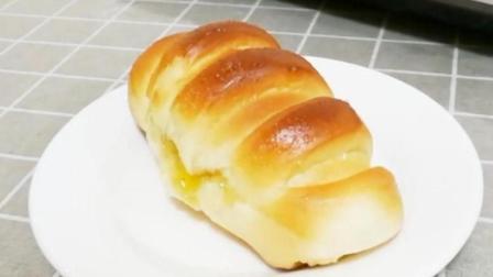 毛毛虫果酱面包的制作方法