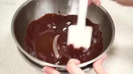 蛋糕裱花教学视频烘焙教学-简单易做的巧克力派_标清tr0奶油打发