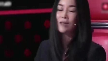 女画家柯林作出来的画, 最后让在场的评委刮目