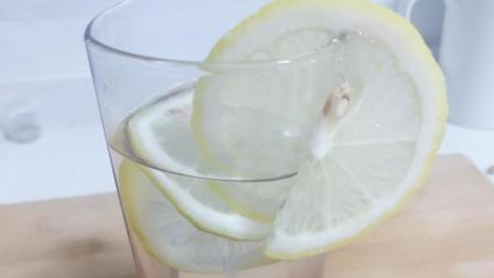 冬天空调房经常口干舌燥怎么办, 简制新鲜柠檬水, 太管用了!