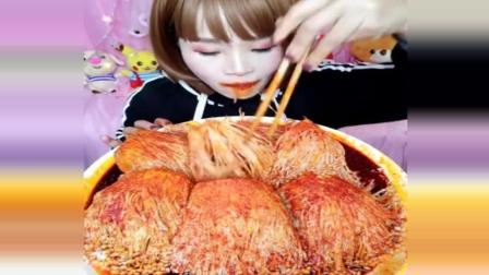韩国大胃王狂吃一大盆麻辣金针菇汤面, 超大口